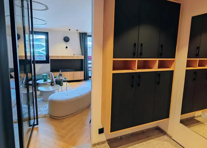 - Valset - App 8-10 Pers - Renovation Totale 2024