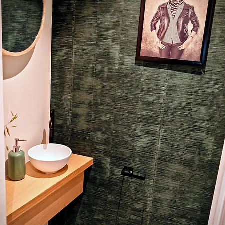 - Valset - App 8-10 Pers - Renovation Totale 2024 Апартаменти