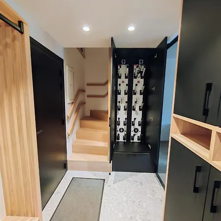 - Valset - App 8 Pers - Renovation Totale 2024
